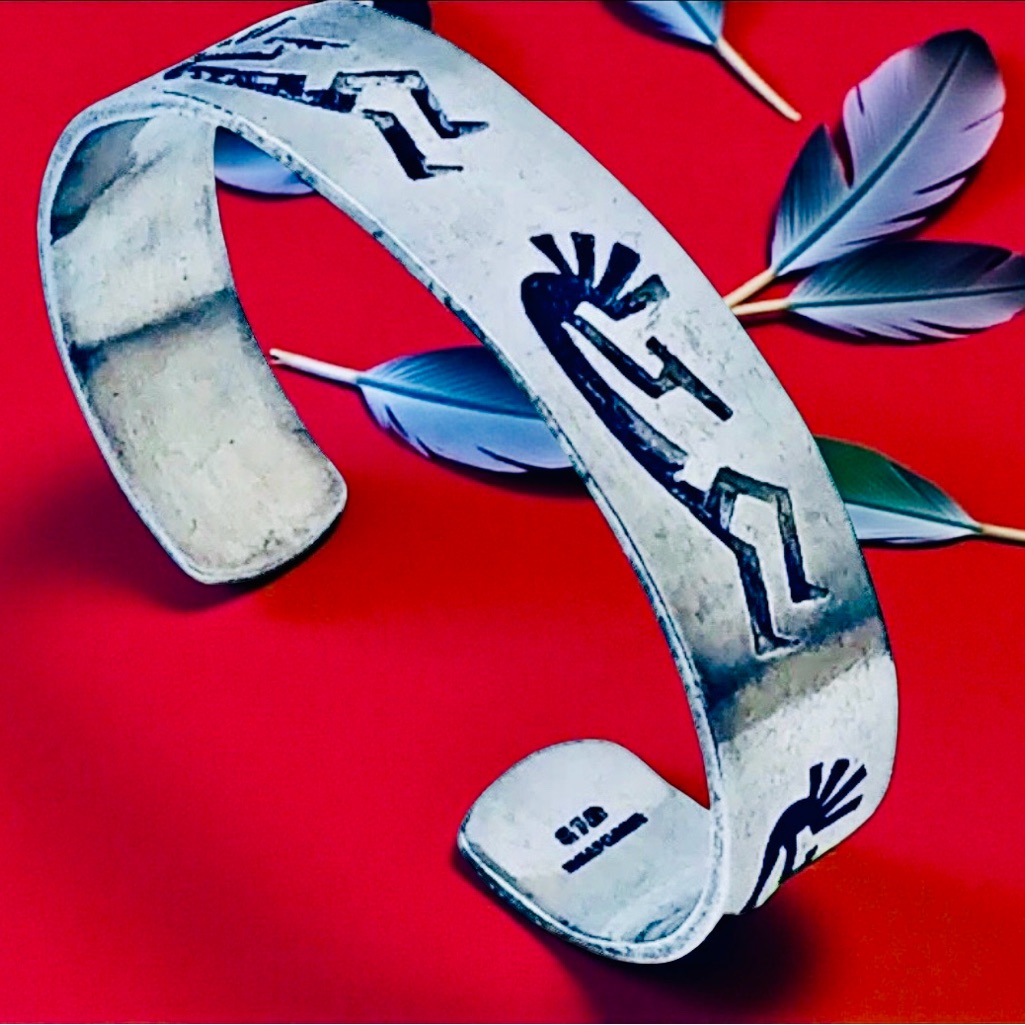 Vintage 970 Sterling Silver Native Handmade Kokopelli Cuff Bracelet 30 Grams